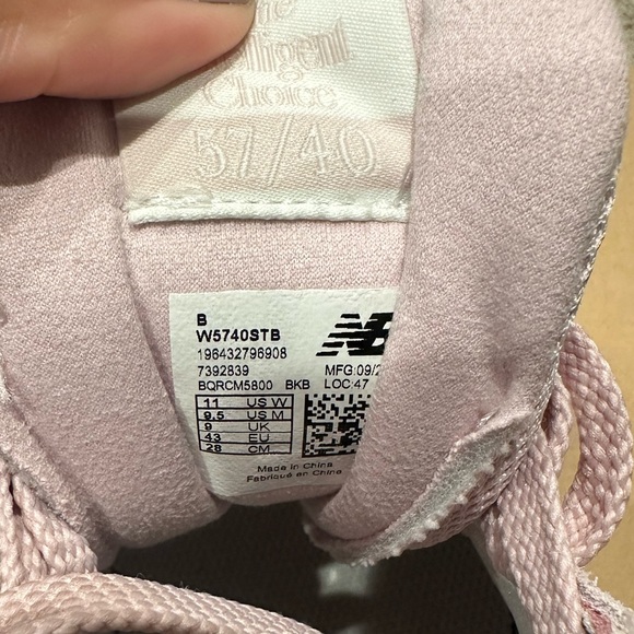 NEW BALANCE 57/40 pink combo - Picture 6 of 11